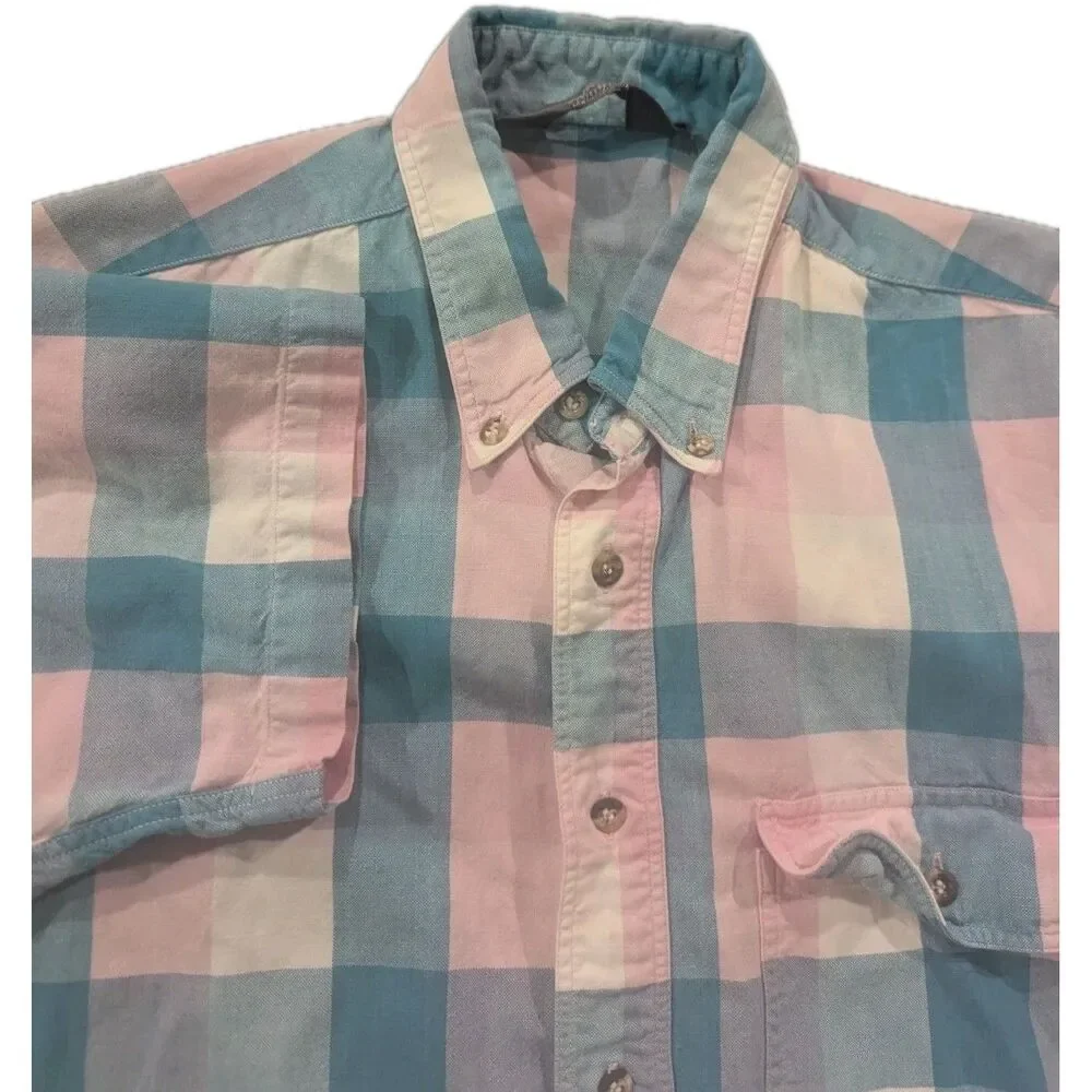 Vintage Woolrich Plaid Sz‎ Large Button Down Short Sleeve Casual Shirt